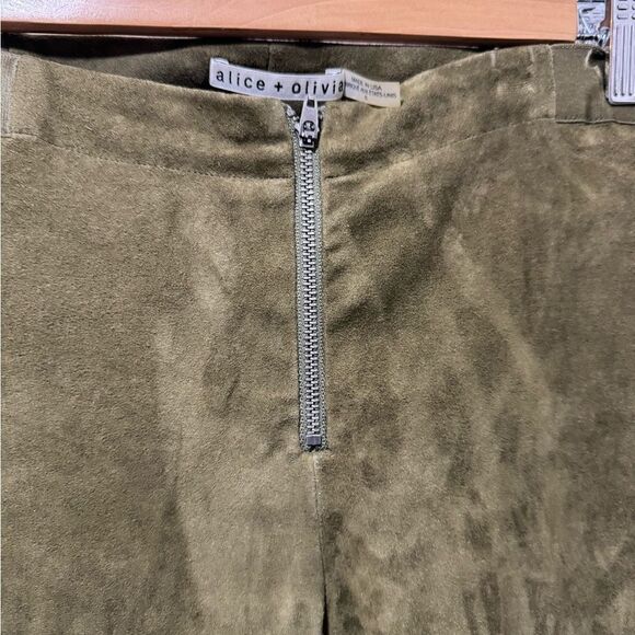 Alice + Olivia Front Zip Suede Leggings in Moss 100% lamb skin - Picture 5 of 10